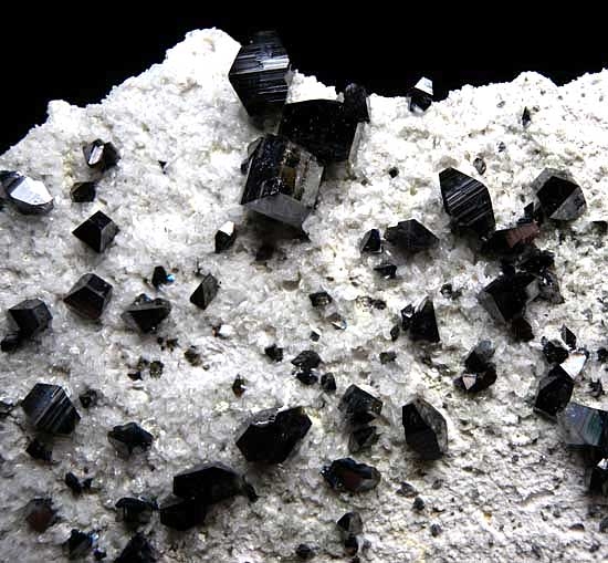 Anatase from Kharan Mountain, Balochistan, Pakistan [db_pics/pics/a500b.jpg]