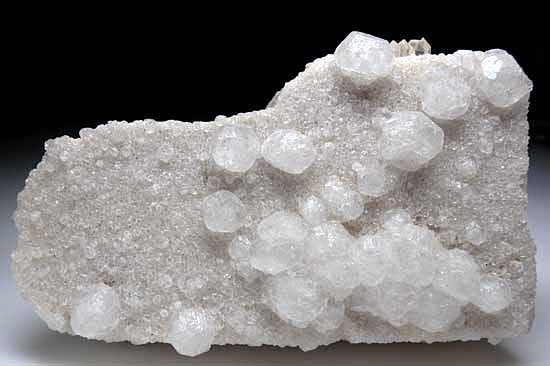 Pollucite from Shengus Mine, Skardu District, Pakistan [db_pics/pics/a525a.jpg]