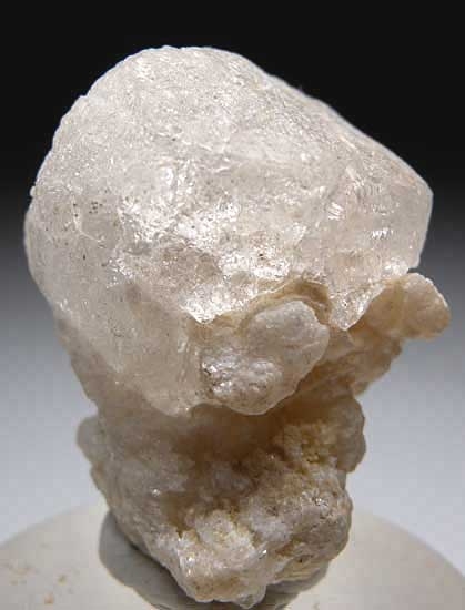 Pollucite from Shengus Mine,Skardu District, Pakistan [db_pics/pics/a526a.jpg]