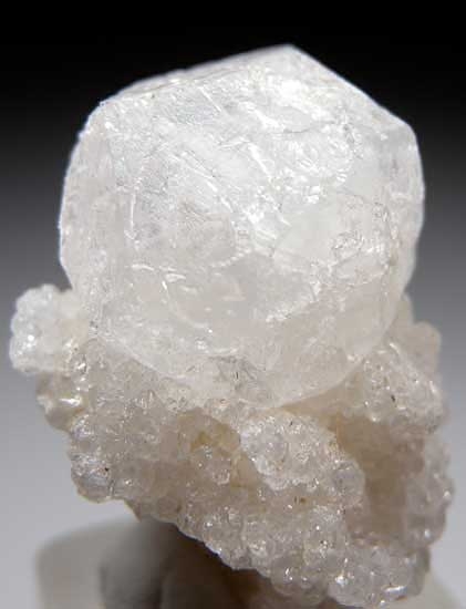 Pollucite from Skardu District, Pakistan [db_pics/pics/a527a.jpg]
