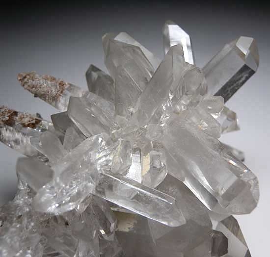 Quartz from Northern Areas, Pakistan [db_pics/pics/a593d.jpg]