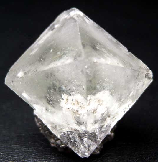 Fluorite on Arsenopyrite from Huanggangliang Mine, Inner Mongolia, China [db_pics/pics/a608b.jpg]