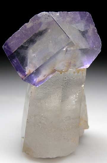 Fluorite on Quartz from Yaogangxian Mine, Hunan, China [db_pics/pics/a625b.jpg]
