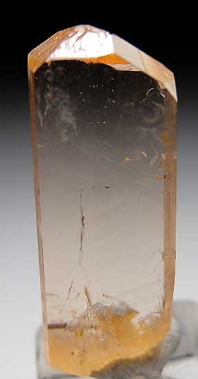 Topaz from Ghundao Hill, Katlang, NWFP, Pakistan [db_pics/pics/a636a.jpg]