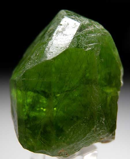 Peridot from Sappat, Kohistan, Pakistan [db_pics/pics/a644b.jpg]