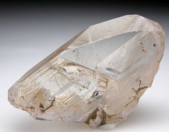 Goshenite from Skardu Dist., Pakistan [db_pics/pics/a649a.jpg]