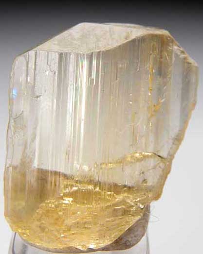 Fluororichterite from Kokcha Valley, Badakhshan, Afghanistan [db_pics/pics/a710a.jpg]