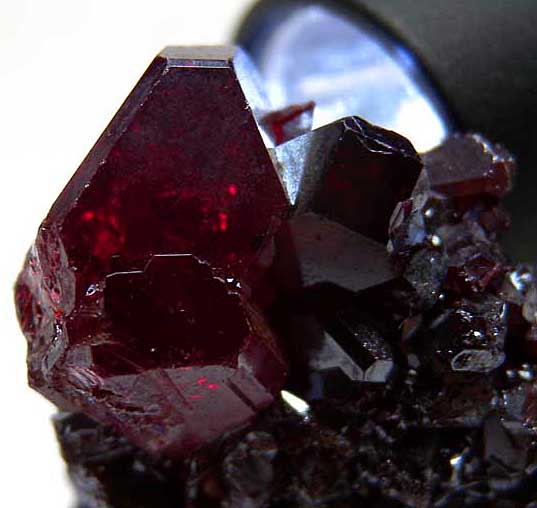 Cuprite from Red Dome Mine, Chillagoe, Queensland, Australia [db_pics/pics/a756d.jpg]