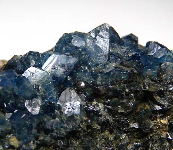 Scorodite from Pingtouling Mine, Guangdong Prov., China [db_pics/pics/a796c.jpg]