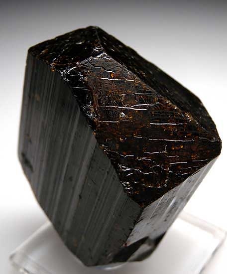Uvite from Okampitiya Village, Uva Province, Sri Lanka [db_pics/pics/a825a.jpg]