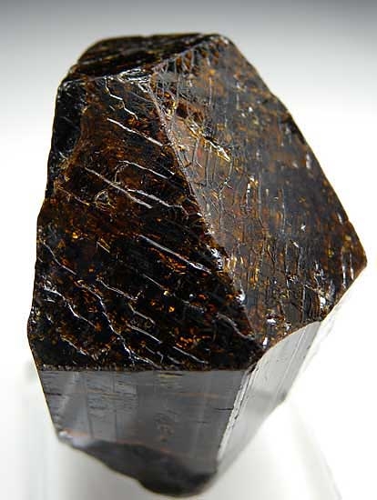 Uvite from Okampitiya Village, Uva Province, Sri Lanka [db_pics/pics/a825b.jpg]