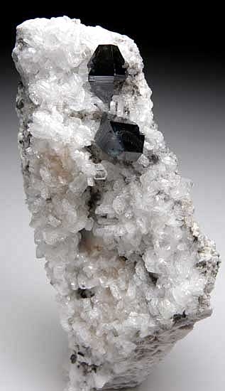 Anatase on Albite from Kharan Mountain, Balochistan, Pakistan [db_pics/pics/a853a.jpg]