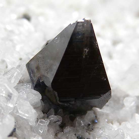 Anatase from Kharan, Balochistan, Pakistan [db_pics/pics/a979d.jpg]