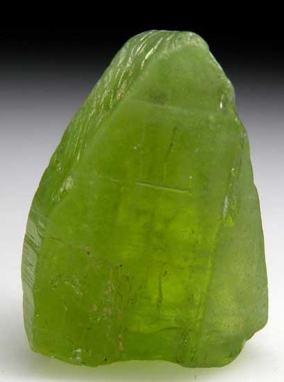 Peridot from Sapat Valley, Mansehra, NWFP, Pakistan [db_pics/pics/a984a.jpg]