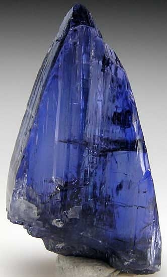 Tanzanite from Karo Pit, near Block D, Merelani Hills, Tanzania [db_pics/pics/af123a.jpg]