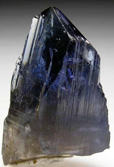 Tanzanite from Merelani Hills, Tanzania [db_pics/pics/af132a.jpg]