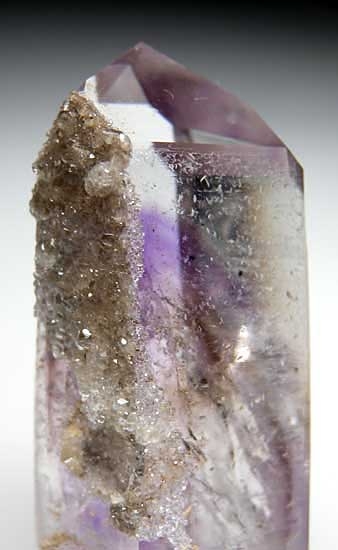 Quartz from Goboboseb Mountains, Brandberg District, Namibia [db_pics/pics/af173c.jpg]