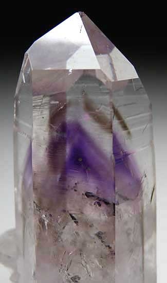 Quartz from Goboboseb Mountains, Brandberg District, Namibia [db_pics/pics/af196b.jpg]