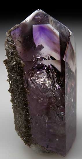 Quartz from Goboboseb Mountains, Brandberg District, Namibia [db_pics/pics/af232a.jpg]
