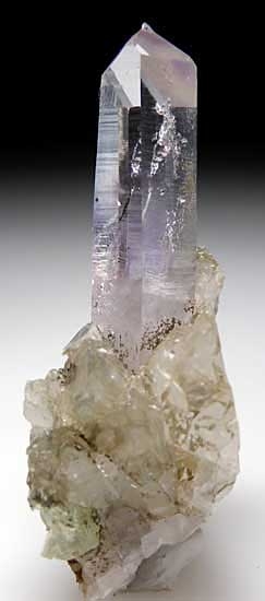 Amethyst from Goboboseb Mountains, Brandberg District, Namibia [db_pics/pics/af236a.jpg]