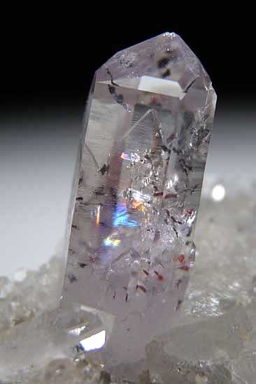 Quartz from Goboboseb Mountains, Brandberg District, Namibia [db_pics/pics/af245b.jpg]