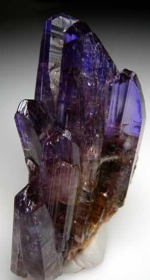 Tanzanite from Merelani Hills, Arusha Region, Tanzania [db_pics/pics/af247a.jpg]