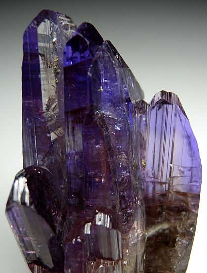 Tanzanite from Merelani Hills, Arusha Region, Tanzania [db_pics/pics/af247e.jpg]