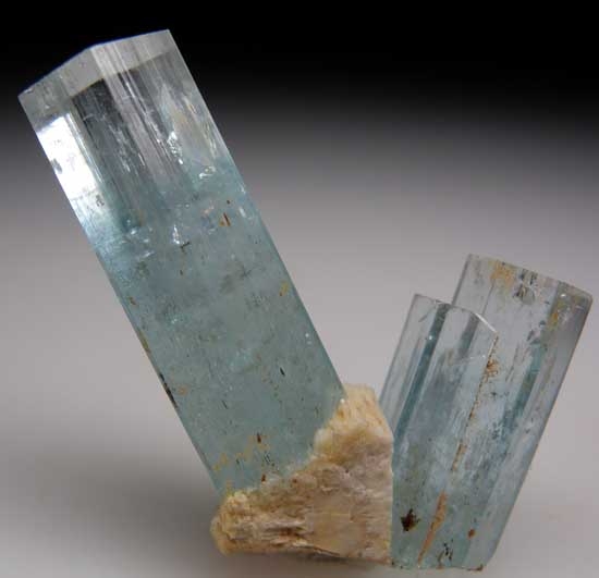 Aquamarine from Erongo Mountains, Namibia [db_pics/pics/af259a.jpg]
