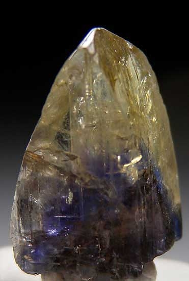 Tanzanite from Merelani Hills, Lelatema Mtns., Arusha Region, Tanzania [db_pics/pics/af339a.jpg]
