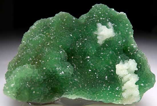 Cerussite on Cuprian Smithsonite from Tsumeb, Namibia [db_pics/pics/af350a.jpg]