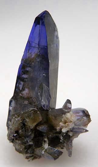 Tanzanite from Merelani Hills, Lelatema Mtns., Arusha Region, Tanzania [db_pics/pics/af390d.jpg]