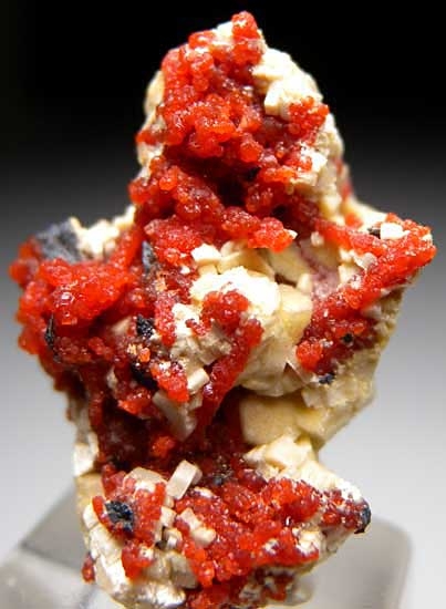 Henritermierite on Ettringite from Wessels Mine, Hotazel, Northern Cape Province, South Africa [db_pics/pics/af418a.jpg]