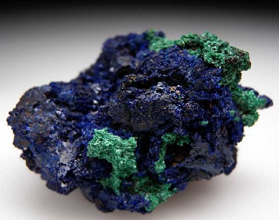 Azurite from Bou Bekker Mine, Toussit District, Oujda-Angad Prov., Morocco [db_pics/pics/af440b.jpg]