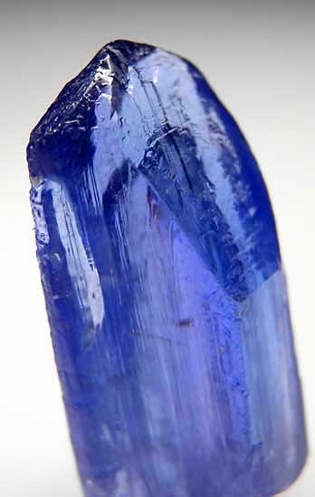 Tanzanite from Merelani Hills, Lelatema Mtns., Arusha Region, Tanzania [db_pics/pics/af502c.jpg]