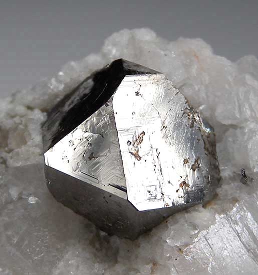 Carrollite from Kamoya South Mine, Kambove, Katanga, Congo [db_pics/pics/af533c.jpg]