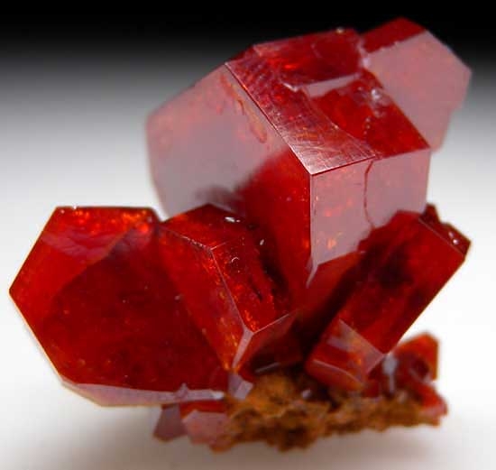 Vanadinite from Mibladen, Morocco [db_pics/pics/af555a.jpg]