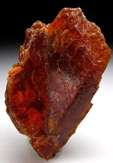 Kyanite from Nani, Loliondo, Arusha Region, Tanzania [db_pics/pics/af609a.jpg]