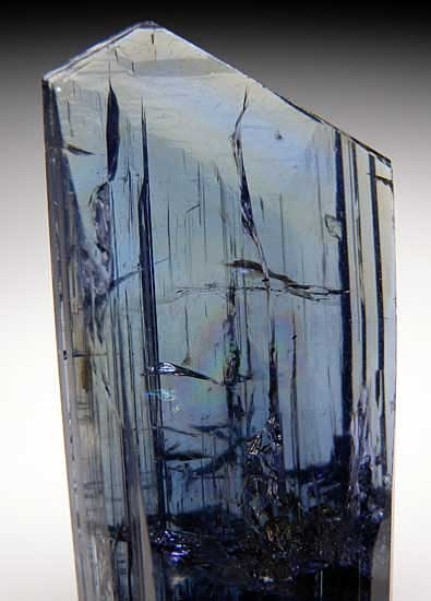 Tanzanite from Merelani Hills, Lelatema Mtns., Arusha Region, Tanzania [db_pics/pics/af647c.jpg]