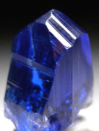 Tanzanite from Merelani Hills, Lelatema Mtns., Arusha Region, Tanzania [db_pics/pics/af717c.jpg]