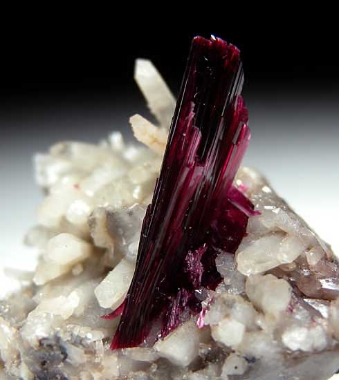Erythrite from Agoudal Quarry, Bou Azzer, Tazenakht, Ouarzazate Prov., Morocco [db_pics/pics/af740c.jpg]