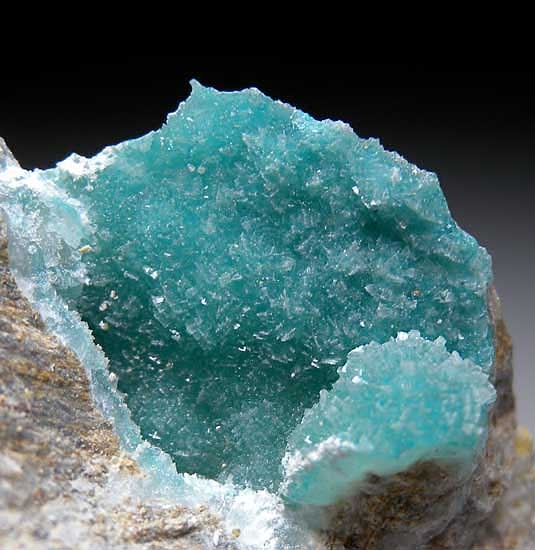 Zinco Libethenite included Hemimorphite from Skorpion Mine, Rosh Pinah, Namibia [db_pics/pics/af757b.jpg]
