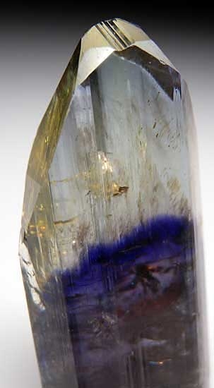 Tanzanite from Merelani Hills, Tanzania [db_pics/pics/af771d.jpg]