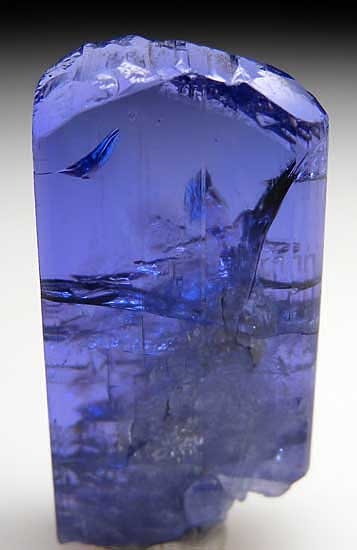 Tanzanite (R) from Merelani Hills, Arusha Region, Tanzania [db_pics/pics/af774a.jpg]