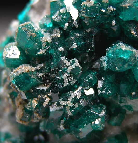 Dioptase from Tsumeb, Namibia [db_pics/pics/af789b.jpg]