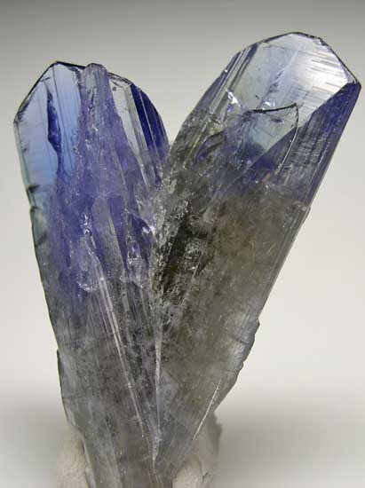 Tanzanite from Karo Pit, near Block D, Merelani Hills, Tanzania [db_pics/pics/af838b.jpg]