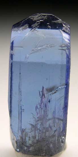 Tanzanite from Karo Pit, near Block D, Merelani Hills, Tanzania [db_pics/pics/af840a.jpg]
