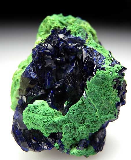 Azurite with Arsentsumebite from Tsumeb, Namibia [db_pics/pics/af842a.jpg]