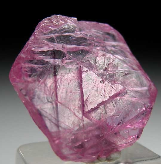 Ruby from Montepuez, Mozambique [db_pics/pics/af885b.jpg]