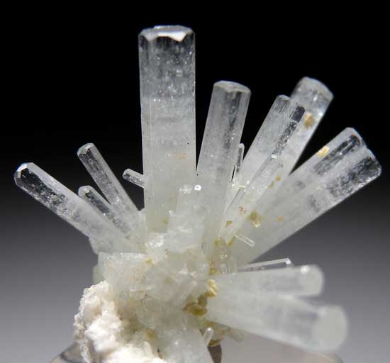 Aquamarine from Erongo Mountains, Namibia [db_pics/pics/af941b.jpg]