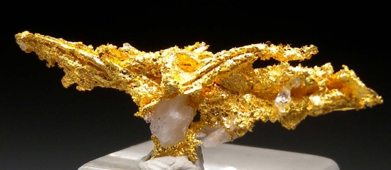 Gold from Aouint Ighoumane, Assa-Zag Province, Guelmim-Oued Noun Region, Morocco [db_pics/pics/au168c.jpg]